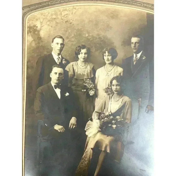 Antique Cabinet Card Family Group Photograph Holmquist Jamestown NY 13"x10" - Picture 4 of 7